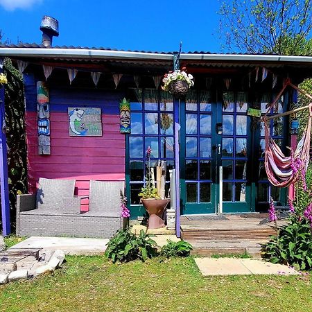 Treguth Glamping Unique Experience - Themed Huts Hotel Saint Day Exterior foto
