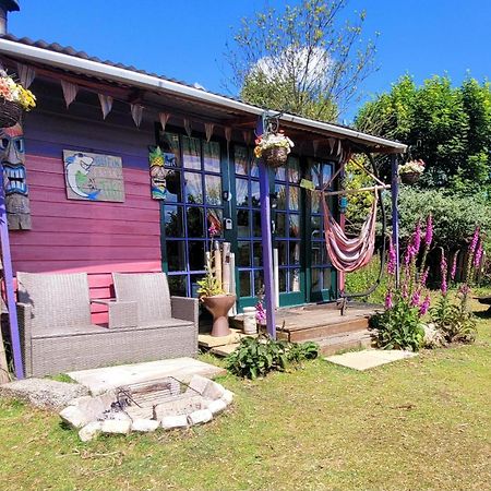 Treguth Glamping Unique Experience - Themed Huts Hotel Saint Day Exterior foto